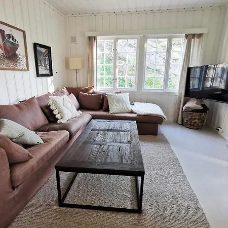 Family With Sea View And Playful Garden Holiday home *