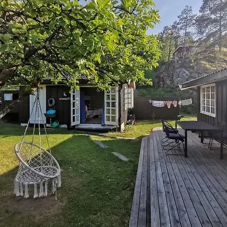 Family With Sea View And Playful Garden Holiday home Son