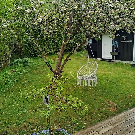 Family With Sea View And Playful Garden Holiday home