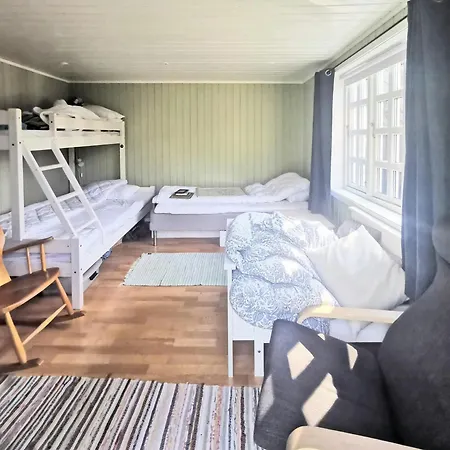 Family With Sea View And Playful Garden Nyaraló Soon